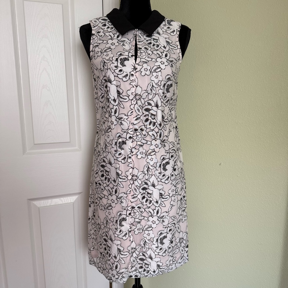 Karl Lagerfeld Light Pink Black Floral Lace Sleeveless Collared Dress